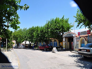 Taverna Votsalakia in Kampos - Eiland Samos - Foto van https://www.grieksegids.nl/fotos/eilandsamos/350pixels/eiland-samos-foto-070.jpg