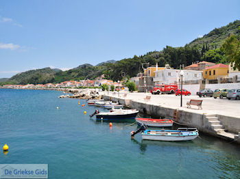 Vissersbootjes in Agios Konstandinos - Eiland Samos - Foto van De Griekse Gids