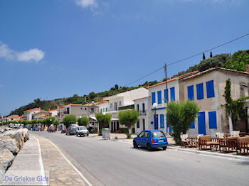 Agios Konstandinos aan zee - Eiland Samos - Foto van https://www.grieksegids.nl/fotos/eilandsamos/350pixels/eiland-samos-foto-093.jpg