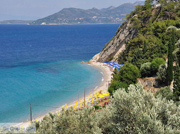 Tsamadou strand bij Kokkari- Eiland Samos - Foto van https://www.grieksegids.nl/fotos/eilandsamos/350pixels/eiland-samos-foto-119.jpg