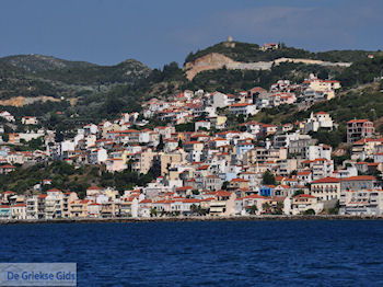 Stad Samos,  ook wel Vathy genoemd - Eiland Samos - Foto van https://www.grieksegids.nl/fotos/eilandsamos/350pixels/eiland-samos-foto-150.jpg
