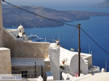 Fira Santorini (Thira) - Foto 16 - Foto van https://www.grieksegids.nl/fotos/eilandsantorini/350pixels/fira-santorini-016.jpg