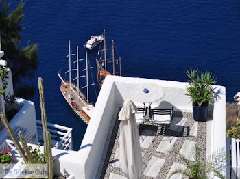 Fira Santorini (Thira) - Foto 48 - Foto van https://www.grieksegids.nl/fotos/eilandsantorini/350pixels/fira-santorini-048.jpg