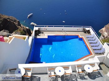 Fira Santorini (Thira) - Foto 60 - Foto van https://www.grieksegids.nl/fotos/eilandsantorini/350pixels/fira-santorini-060.jpg