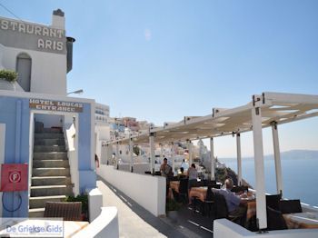 Fira Santorini (Thira) - Foto 63 - Foto van https://www.grieksegids.nl/fotos/eilandsantorini/350pixels/fira-santorini-063.jpg
