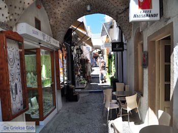 Fira Santorini (Thira) - Foto 83 - Foto van https://www.grieksegids.nl/fotos/eilandsantorini/350pixels/fira-santorini-083.jpg