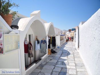 Oia Santorini (Thira) - Foto 12 - Foto van https://www.grieksegids.nl/fotos/eilandsantorini/350pixels/oia-santorini-012.jpg