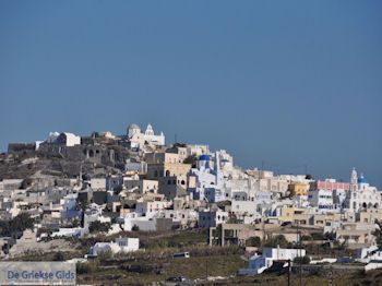 Pyrgos Santorini (Thira) - Foto 3 - Foto van https://www.grieksegids.nl/fotos/eilandsantorini/350pixels/pyrgos-santorini-003.jpg