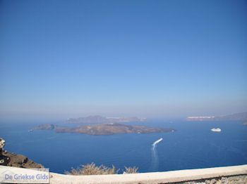 Foto Santorini (Thira) - Foto 3 - Foto van https://www.grieksegids.nl/fotos/eilandsantorini/350pixels/santorini-003.jpg
