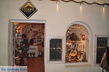 Fira (Thira) Santorini | Cycladen Griekenland 21 - Foto van https://www.grieksegids.nl/fotos/eilandsantorini/mid/santorini-grieksegids-021.jpg