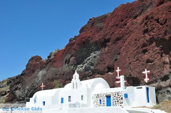 Red Beach bij Akrotiri Santorini | Cycladen Griekenland 4 - Foto van https://www.grieksegids.nl/fotos/eilandsantorini/mid/santorini-grieksegids-038.jpg