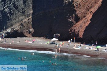 Red Beach bij Akrotiri Santorini | Cycladen Griekenland 12 - Foto van https://www.grieksegids.nl/fotos/eilandsantorini/mid/santorini-grieksegids-046.jpg