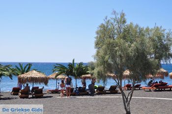 Perissa - Perivolos Santorini | Cycladen Griekenland 9 - Foto van https://www.grieksegids.nl/fotos/eilandsantorini/mid/santorini-grieksegids-066.jpg