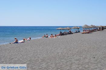 Perissa - Perivolos Santorini | Cycladen Griekenland 22 - Foto van https://www.grieksegids.nl/fotos/eilandsantorini/mid/santorini-grieksegids-079.jpg