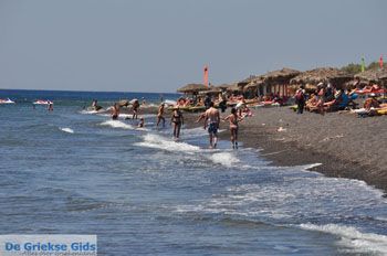 Perissa - Perivolos Santorini | Cycladen Griekenland 25 - Foto van https://www.grieksegids.nl/fotos/eilandsantorini/mid/santorini-grieksegids-082.jpg