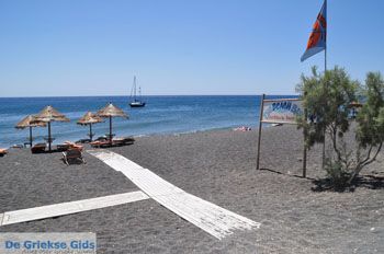 Perissa - Perivolos Santorini | Cycladen Griekenland 30 - Foto van https://www.grieksegids.nl/fotos/eilandsantorini/mid/santorini-grieksegids-087.jpg