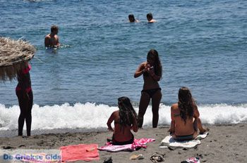 Perissa - Perivolos Santorini | Cycladen Griekenland 35 - Foto van https://www.grieksegids.nl/fotos/eilandsantorini/mid/santorini-grieksegids-092.jpg