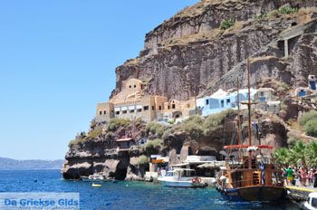 Oude haven Fira Santorini | Cycladen Griekenland 5 - Foto van https://www.grieksegids.nl/fotos/eilandsantorini/mid/santorini-grieksegids-143.jpg