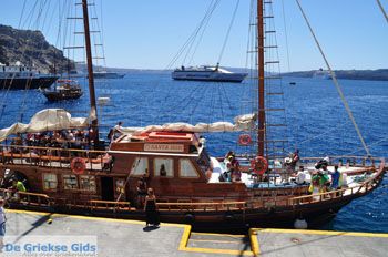 Oude haven Fira Santorini | Cycladen Griekenland 7 - Foto van https://www.grieksegids.nl/fotos/eilandsantorini/mid/santorini-grieksegids-145.jpg