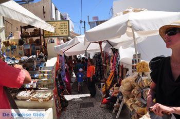 Fira (Thira) Santorini | Cycladen Griekenland 68 - Foto van https://www.grieksegids.nl/fotos/eilandsantorini/mid/santorini-grieksegids-154.jpg