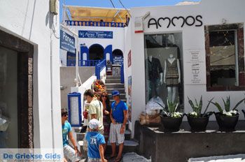 Fira (Thira) Santorini | Cycladen Griekenland 72 - Foto van https://www.grieksegids.nl/fotos/eilandsantorini/mid/santorini-grieksegids-158.jpg