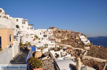Oia Santorini | Cycladen Griekenland 12 - Foto van https://www.grieksegids.nl/fotos/eilandsantorini/mid/santorini-grieksegids-191.jpg