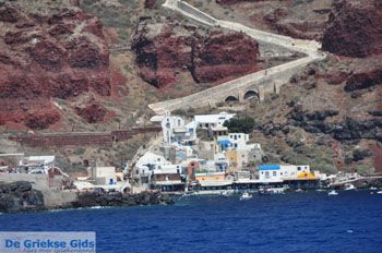 Ammoudi en Oia Santorini | Cycladen Griekenland 39 - Foto van https://www.grieksegids.nl/fotos/eilandsantorini/mid/santorini-grieksegids-218.jpg