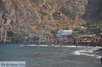 Kamari Santorini | Cycladen Griekenland 22 - Foto van https://www.grieksegids.nl/fotos/eilandsantorini/mid/santorini-grieksegids-238.jpg