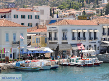 Eiland Spetses Griekenland De Griekse Gids Foto 001 - Foto van https://www.grieksegids.nl/fotos/eilandspetses/350pixels/eiland-spetses-001.jpg