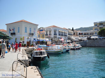 Eiland Spetses Griekenland De Griekse Gids Foto 006 - Foto van https://www.grieksegids.nl/fotos/eilandspetses/350pixels/eiland-spetses-006.jpg
