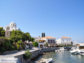 Eiland Spetses Griekenland De Griekse Gids Foto 032 - Foto van https://www.grieksegids.nl/fotos/eilandspetses/350pixels/eiland-spetses-032.jpg