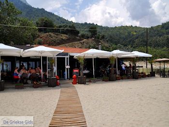 Paradise Beach - Kinira | Thassos | Foto 10 - Foto van https://www.grieksegids.nl/fotos/eilandthassos/thassos-griekenland/350px/thassos-138.jpg