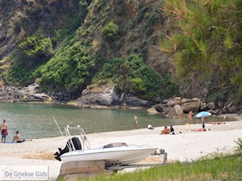 Paradise Beach - Kinira | Thassos | Foto 12 - Foto van https://www.grieksegids.nl/fotos/eilandthassos/thassos-griekenland/350px/thassos-140.jpg
