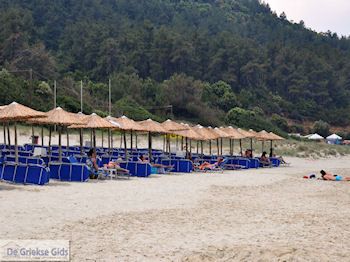 Paradise Beach - Kinira | Thassos | Foto 16 - Foto van https://www.grieksegids.nl/fotos/eilandthassos/thassos-griekenland/350px/thassos-144.jpg