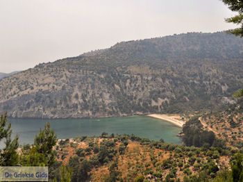 Vanaf Alyki naar het klooster Archangelou | Thassos | Foto 1 - Foto van https://www.grieksegids.nl/fotos/eilandthassos/thassos-griekenland/350px/thassos-181.jpg