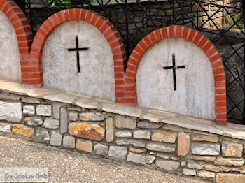 Vanaf Alyki naar het klooster Archangelou | Thassos | Foto 4 - Foto van https://www.grieksegids.nl/fotos/eilandthassos/thassos-griekenland/350px/thassos-184.jpg