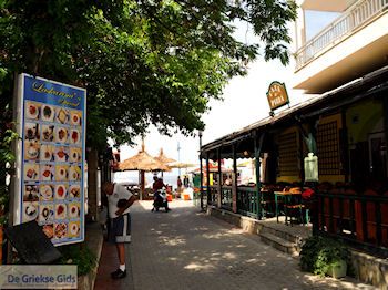 Potos Thassos | Griekenland | Foto 4 - Foto van https://www.grieksegids.nl/fotos/eilandthassos/thassos-griekenland/350px/thassos-311.jpg