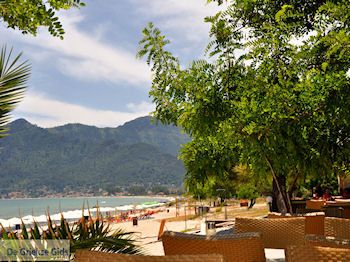 Golden Beach - Skala Panagia - Chrissi Ammoudia | Thassos | Foto 24 - Foto van https://www.grieksegids.nl/fotos/eilandthassos/thassos-griekenland/350px/thassos-499.jpg