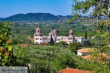Macherado Zakynthos | Griekenland nr 1 - Foto van https://www.grieksegids.nl/fotos/eilandzakynthos/zakynthos/350px/fotos-zakynthos-083.jpg