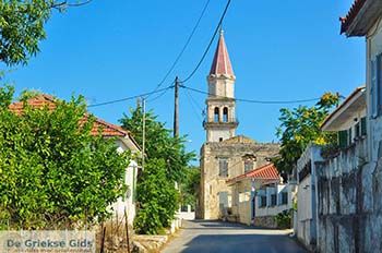 Macherado Zakynthos | Griekenland nr 3 - Foto van https://www.grieksegids.nl/fotos/eilandzakynthos/zakynthos/350px/fotos-zakynthos-085.jpg