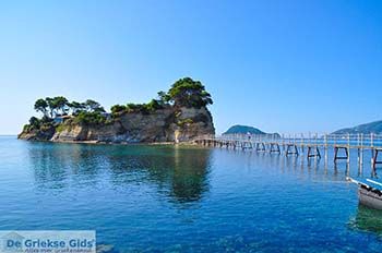 Agios Sostis Zakynthos | Griekenland nr 2 - Foto van https://www.grieksegids.nl/fotos/eilandzakynthos/zakynthos/350px/fotos-zakynthos-096.jpg