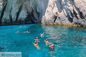 Bij de grotten van Keri | Zakynthos | foto 22 - Foto van https://www.grieksegids.nl/fotos/eilandzakynthos/zakynthos/350px/fotos-zakynthos-170.jpg