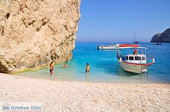 Scheepswrak Zakynthos | Shipwreck Zakynthos | De Griekse Gids | nr 29 - Foto van https://www.grieksegids.nl/fotos/eilandzakynthos/zakynthos/350px/fotos-zakynthos-201.jpg