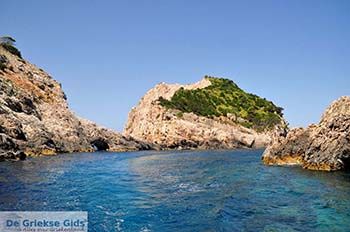 Noordkust Zakynthos | Griekenland nr 8 - Foto van https://www.grieksegids.nl/fotos/eilandzakynthos/zakynthos/350px/fotos-zakynthos-216.jpg