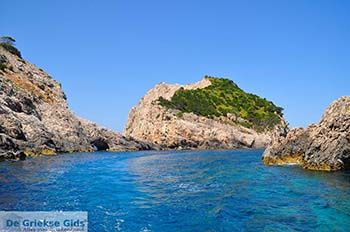 Noordkust Zakynthos | Griekenland nr 10 - Foto van https://www.grieksegids.nl/fotos/eilandzakynthos/zakynthos/350px/fotos-zakynthos-218.jpg