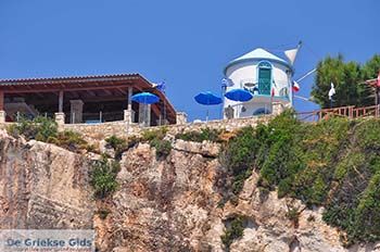 Blue Caves - Blauwe grotten | Zakynthos | De Griekse Gids 23 - Foto van https://www.grieksegids.nl/fotos/eilandzakynthos/zakynthos/350px/fotos-zakynthos-244.jpg