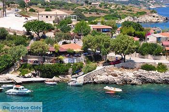 Makri Gialos Zakynthos | Griekenland nr 7 - Foto van https://www.grieksegids.nl/fotos/eilandzakynthos/zakynthos/350px/fotos-zakynthos-255.jpg