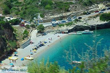 Makri Gialos Zakynthos | Griekenland nr 10 - Foto van https://www.grieksegids.nl/fotos/eilandzakynthos/zakynthos/350px/fotos-zakynthos-258.jpg