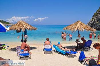 Strand Xigkia (Xigia) | Zakynthos | De Griekse Gids nr 8 - Foto van https://www.grieksegids.nl/fotos/eilandzakynthos/zakynthos/350px/fotos-zakynthos-267.jpg