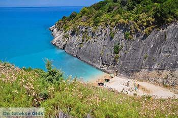 Strand Xigkia (Xigia) | Zakynthos | De Griekse Gids nr 12 - Foto van https://www.grieksegids.nl/fotos/eilandzakynthos/zakynthos/350px/fotos-zakynthos-271.jpg